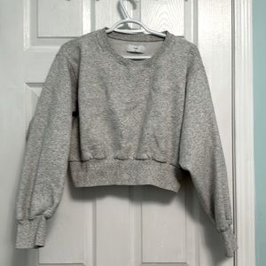 Aritzia TNA Cropped Crewneck Sweater in Grey
